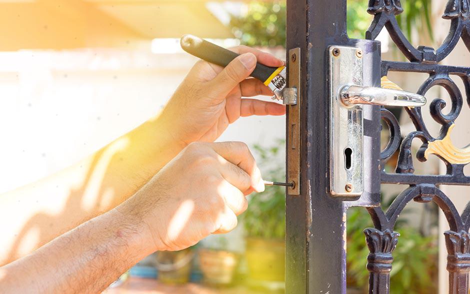 tarif ouverture de porte serrurier Écouen
